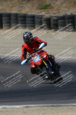 media/Aug-29-2025-TrackDaz (Fri) [[e7163b0dc3]]/B Minus/1040am (Turn 3)/